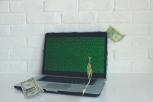 Reasons Why You Must Start An Online Business Today