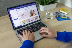 How to Start an Online Store