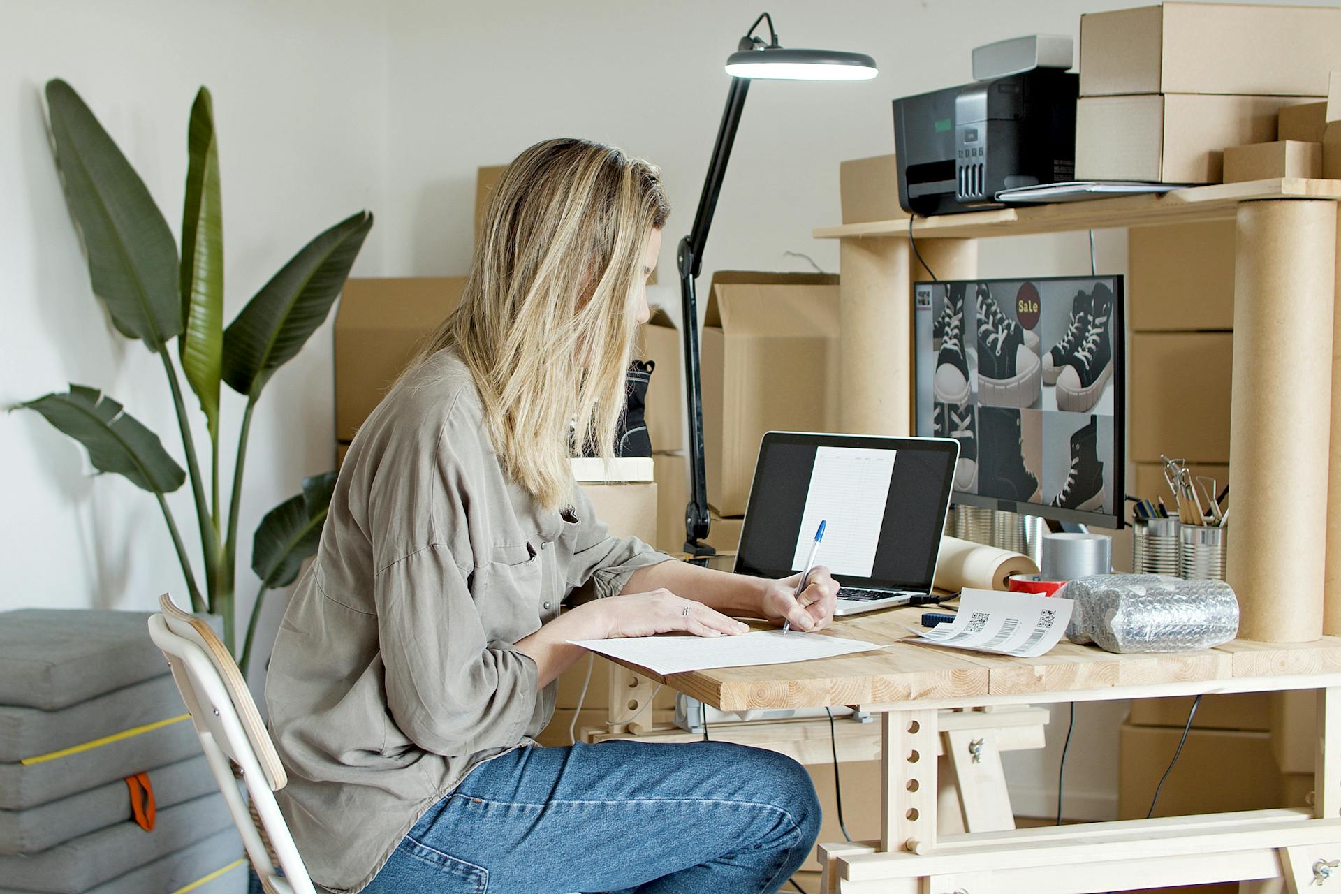 Side Hustle Ideas to Make Money On The Side