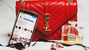 How to Sell Digital Products on Instagram