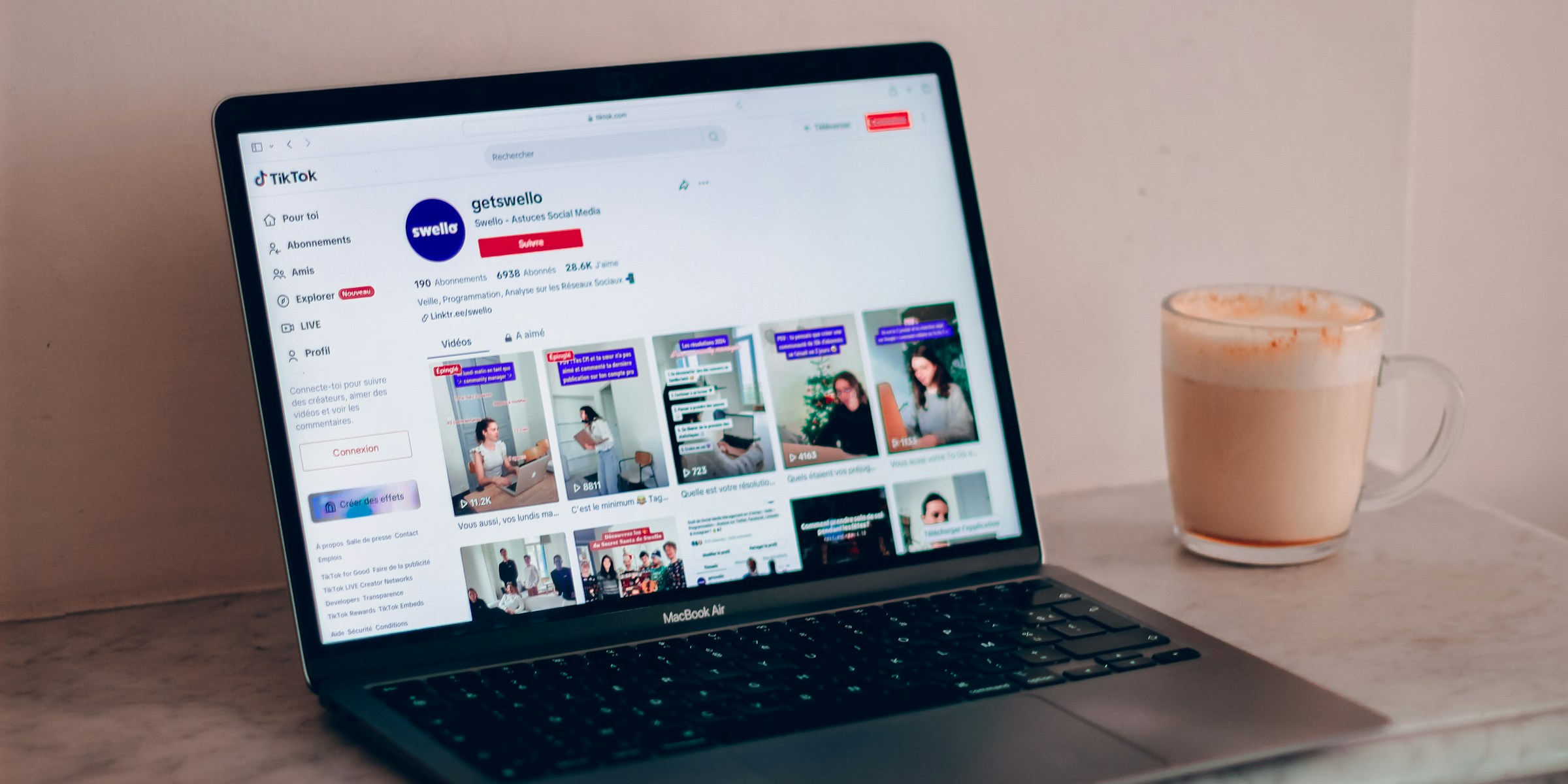 How to Become a Social Media Manager