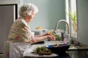 21 Ways Grandma Saved Money That We Forgot About